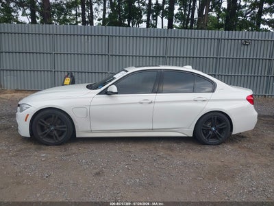 BMW 330E