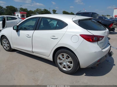 MAZDA MAZDA3