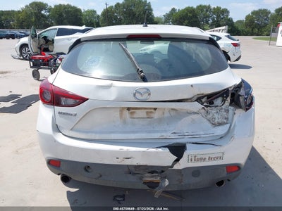 MAZDA MAZDA3