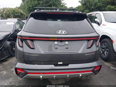 HYUNDAI TUCSON HYBRID