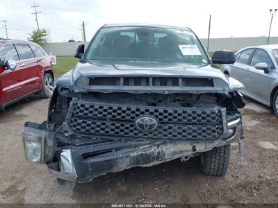 TOYOTA TUNDRA
