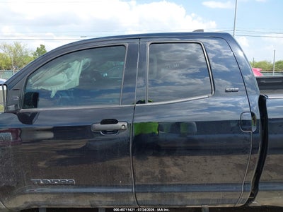 TOYOTA TUNDRA