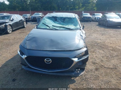 MAZDA MAZDA3