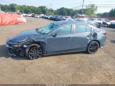 MAZDA MAZDA3