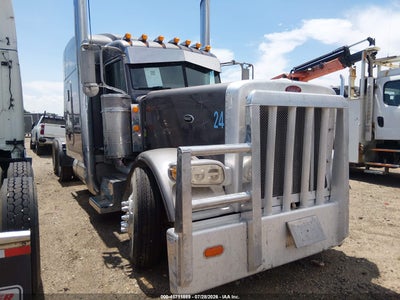 2009 Peterbilt 389