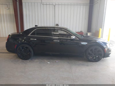 CHRYSLER 300C