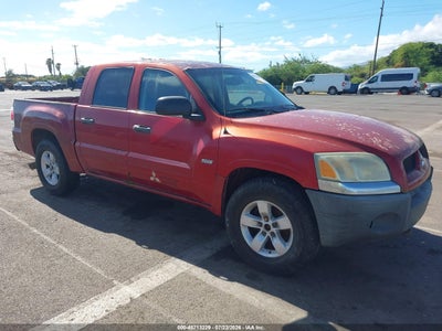 2006 Mitsubishi Raider