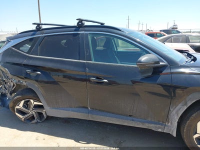 HYUNDAI TUCSON HYBRID