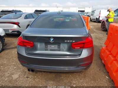 BMW 330E