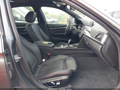 BMW 330E
