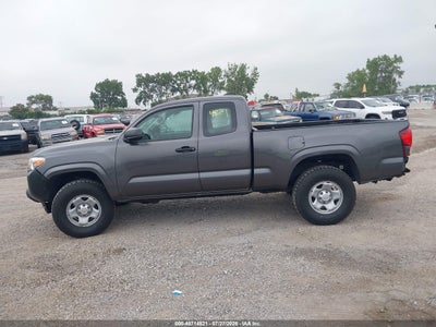TOYOTA TACOMA