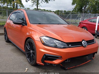 VOLKSWAGEN GOLF R