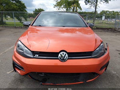 VOLKSWAGEN GOLF R