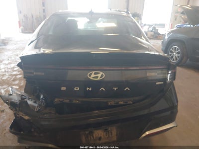 HYUNDAI SONATA HYBRID