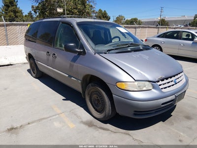 1998 Plymouth Grand Voyager