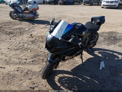 2022 Yamaha Yzfr7