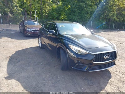 2017 Infiniti Qx30