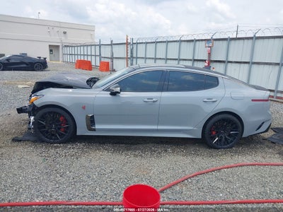 KIA STINGER