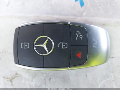MERCEDES-BENZ GLB 250