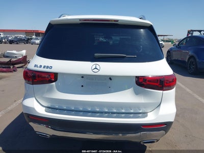 MERCEDES-BENZ GLB 250