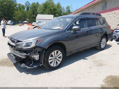 SUBARU OUTBACK