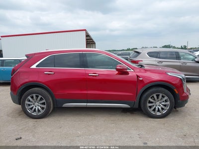 CADILLAC XT4