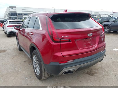 CADILLAC XT4