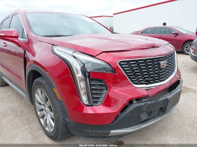 CADILLAC XT4