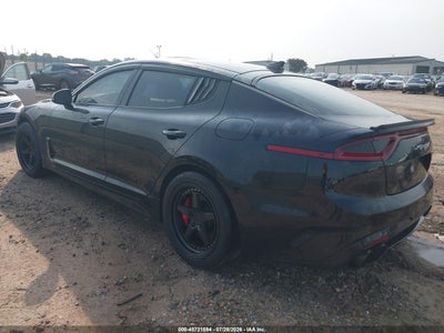 KIA STINGER