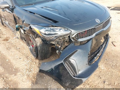 KIA STINGER