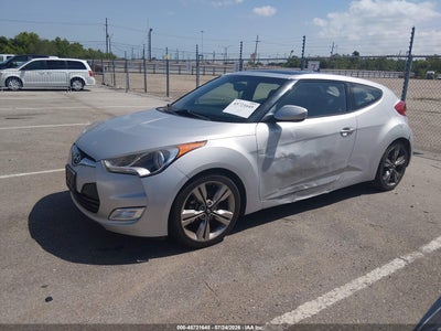 HYUNDAI VELOSTER