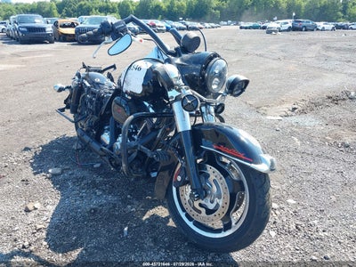 2010 Harley-davidson Flhp