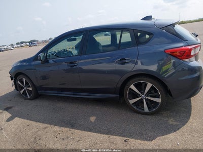 SUBARU IMPREZA