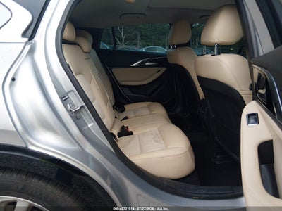 INFINITI QX30