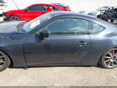 SUBARU BRZ