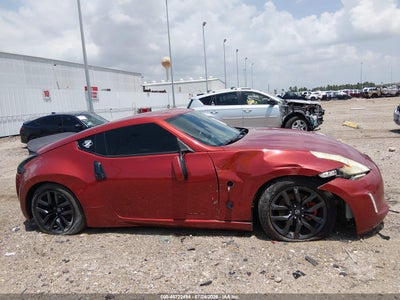NISSAN 370Z
