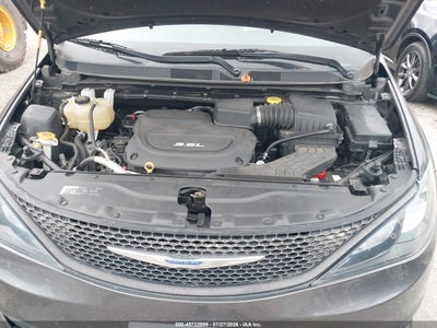 CHRYSLER PACIFICA
