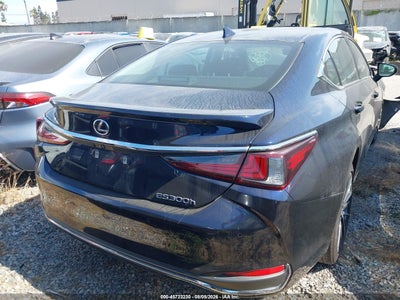 LEXUS ES 300H