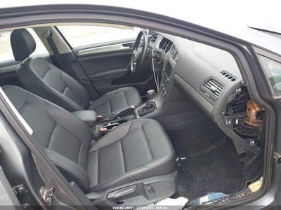 VOLKSWAGEN GOLF SPORTWAGEN
