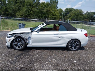 BMW 230I