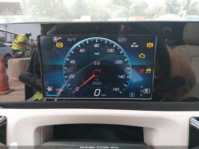 MERCEDES-BENZ A 220