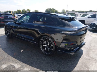 ASTON MARTIN DBX