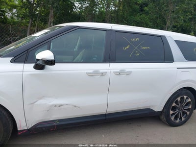 KIA CARNIVAL MPV