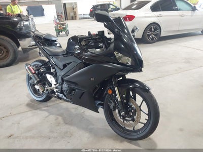 2022 Yamaha Yzfr3