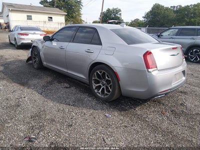 CHRYSLER 300