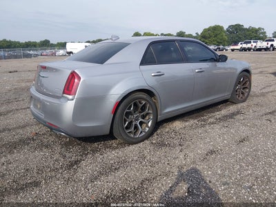 CHRYSLER 300