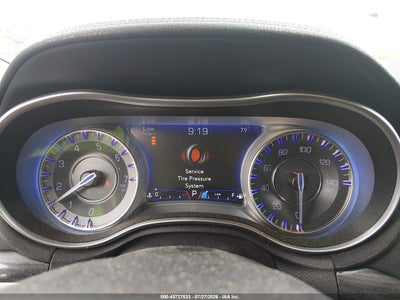 CHRYSLER 300