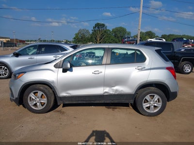 CHEVROLET TRAX