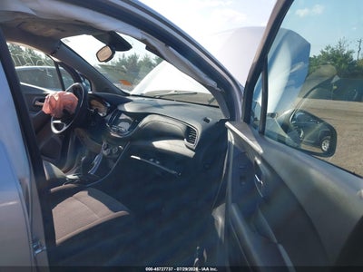 CHEVROLET TRAX