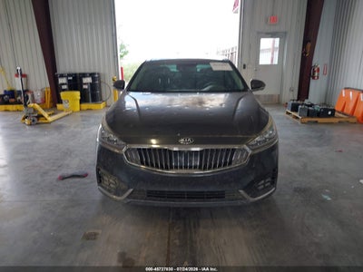 KIA CADENZA